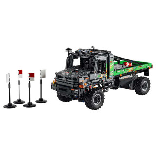 LEGO Technic 4x4 Mercedes-Benz Zetros verseny teherautó (42129) Játék