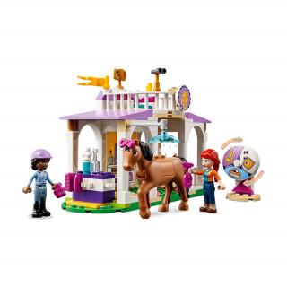 LEGO Friends Új lovasiskola (41746) Játék